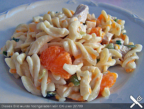 Fruchtiger Nudelsalat