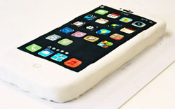 iPhone 5 als Motivtorte