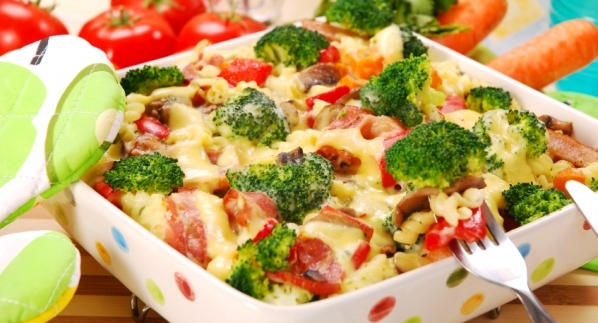 Gemüseauflauf mit Kürbis, Brokkoli, Kartoffeln und Co. | Chefkoch.de