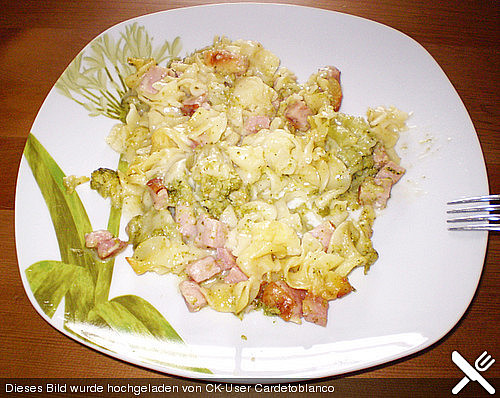 Broccoli-Kasseler-Auflauf Broccoli-Kasseler-Auflauf