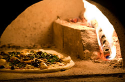 Pizza im Ofen