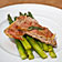 Video: Gegrillter gr&uuml;ner Spargel mit Saltimbocca