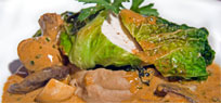 Gefl�gelbrust im Wirsingblatt