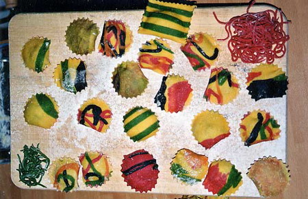 Bunte Tortellini Ravioli Hilfe 2545930278