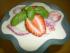 Erdbeer - Basilikum - Dessert  http://www.chefkoch.de/rezepte/1530901258708151/Erdbeer-Basilikum-Creme.html
