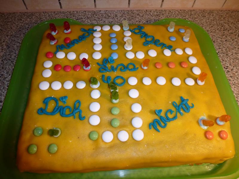 Mensch ärgere Dich Nicht Kuchen Torten für besondere Anlässe Fotoalbum | Kochen & Rezepte bei CHEFKOCH.DE