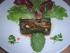 Terrine von Waldpilzen in Gelee an Wildkr�utersalat und Petersilienp�ree (Vinaigrette aus Himbeeressig, Oliven- u. Walnuss�l, Gew�rzen)