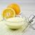 Creme aus Ei und Zucker