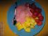 Erdbeerpudding mit frischen Ananas und Erdbeeren