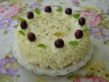 Kirsch - Tr&uuml;ffel - Torte    von ManuGro
