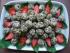 Ziegenfrischk�sepralinen mit Erdbeeren und Basilikum