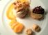 Hagebuttenmousse, Weinbrandquitten, Haselnusseis und Zimt-Nuss-Krokant