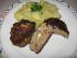 Griechische Fleischk�chle mit Kartoffel-Gurkensalat