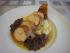 Poulardenbrust im Baconmantel mit gebratenem Hautf�hnchen auf Chinakohl in einer warmen Feigensenf-Balsamico-Vinaigrette