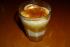 Dessert aus Quark mit Apfelmus und Sahne