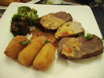 Filetplatte mit Tomaten-Cognac-Rahm