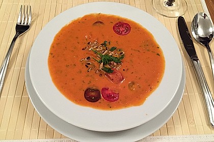Tomatensuppe 9