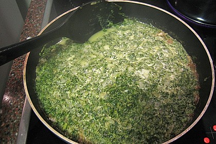 Penne mit Spinat-Gorgonzola-Sauce 7