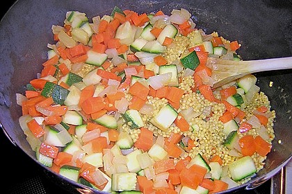 Hirsepfanne mit Joghurtsoße 22