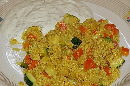 Hirsepfanne mit Joghurtsoße 25