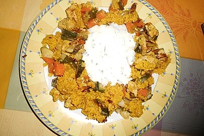 Hirsepfanne mit Joghurtsoße 36