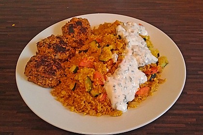 Hirsepfanne mit Joghurtsoße 33