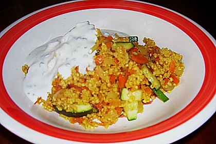 Hirsepfanne mit Joghurtsoße 37