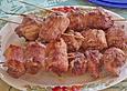 Schnitzelr&ouml;llchen am Spie&szlig;