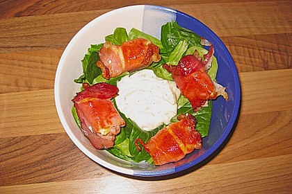 Gebratener Schafk&auml;se im Speckmantel auf Rucola-Parmesan-Salat 19