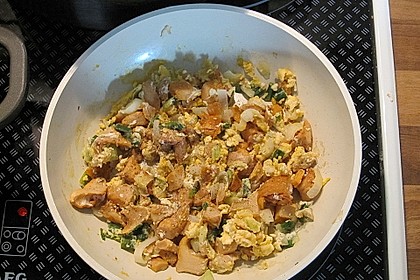 Rührei mit Pfifferlingen 1