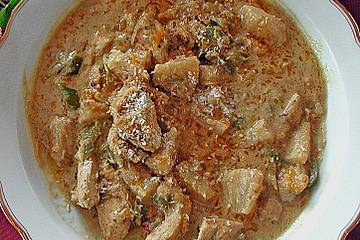 Hühnerfilet in Erdnußkokossauce