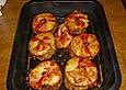 Frikadellen mit Bacon, Ananas und Gouda