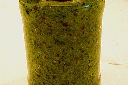 Basilikum-Pesto 4
