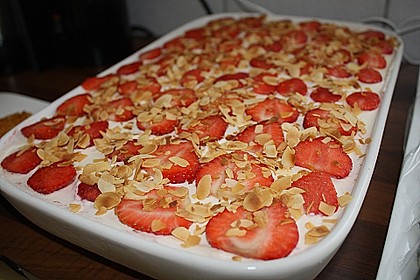 Erdbeer-Tiramisu 26