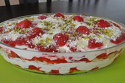 Erdbeer-Tiramisu 3