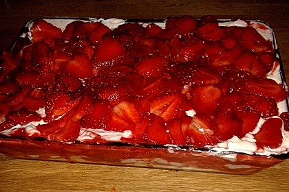 Erdbeer-Tiramisu 62