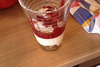Erdbeer-Tiramisu 98