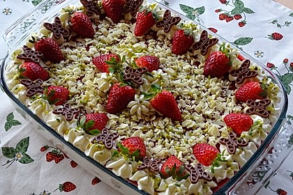 Erdbeer-Tiramisu 2