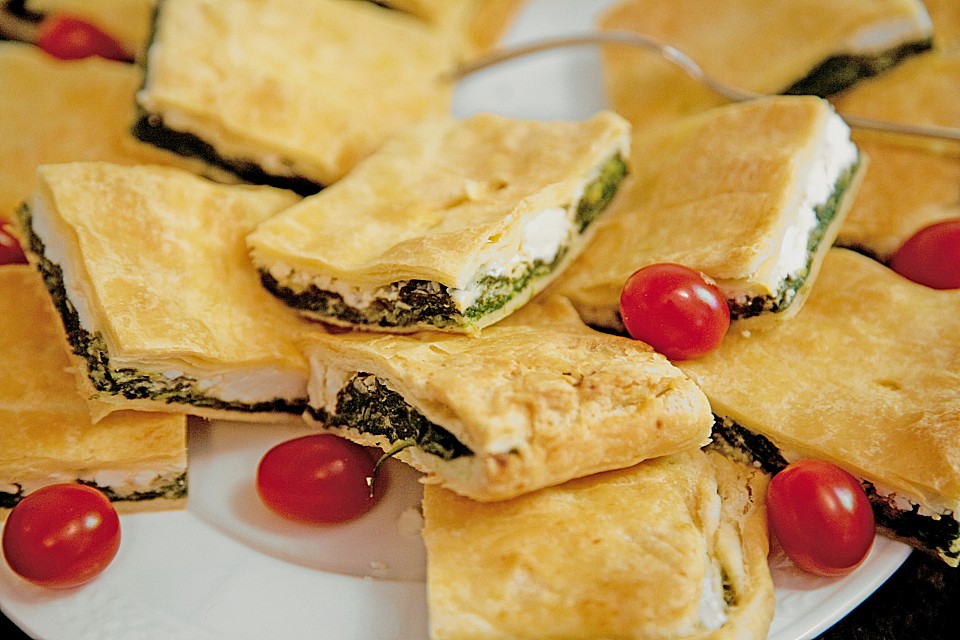 Griechische Blätterteig-Spinat-Taschen (Rezept mit Bild) | Chefkoch.de