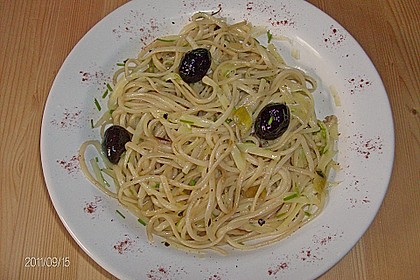 Spaghetti aglio olio 4