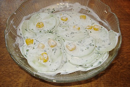 Gurken-Mais-Salat 4