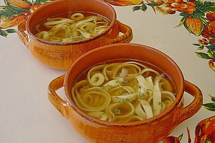 Flädlesuppe 3