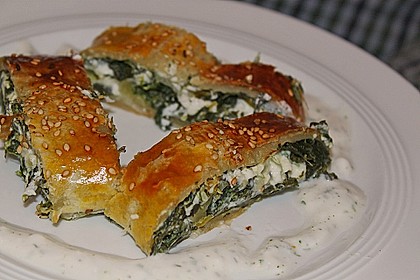 Spinatstrudel mit Schafkäse 1