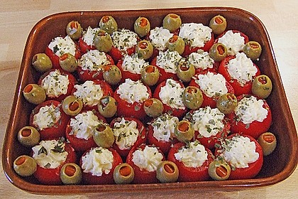 Gef&uuml;llte Tomaten mit Schafsk&auml;secreme 2