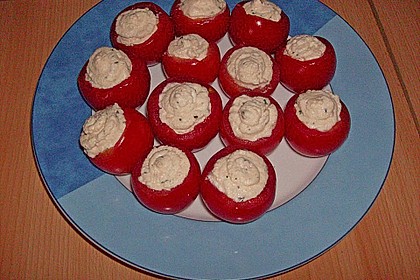 Gef&uuml;llte Tomaten mit Schafsk&auml;secreme 11
