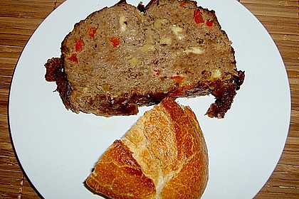 Hackbraten mit saftiger Füllung 11
