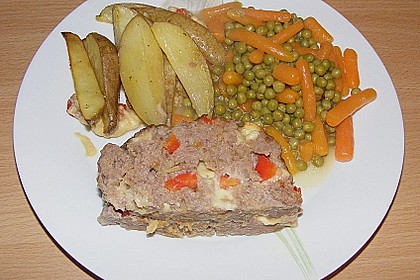 Hackbraten mit saftiger Füllung 10