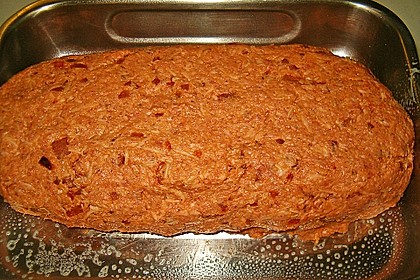 Hackbraten mit saftiger Füllung 6