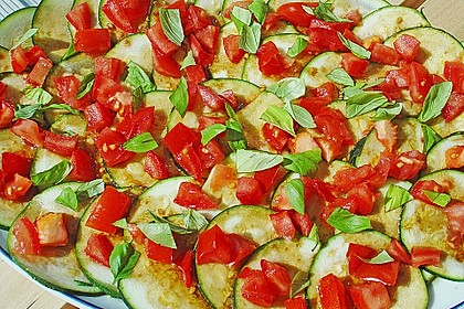 Zucchini-Carpaccio, eine Grill-Beilage 3