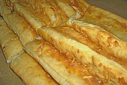 Pyren&auml;isches Zwiebelbrot 10